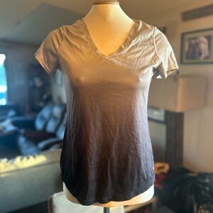 Women’s V-Neck Ombre Short Sleeve Top - Black to Gray